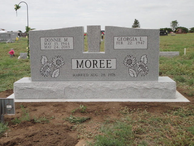 A gray monument for Donnie and Georgia Moree