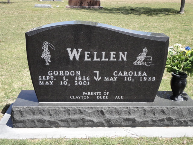 A monument for Gordon and Corolea Wellen